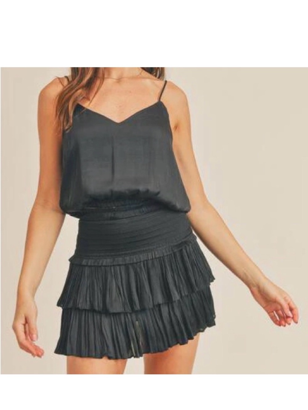 Smocked Waist Tiered Ruffle Mini Skirt in Black